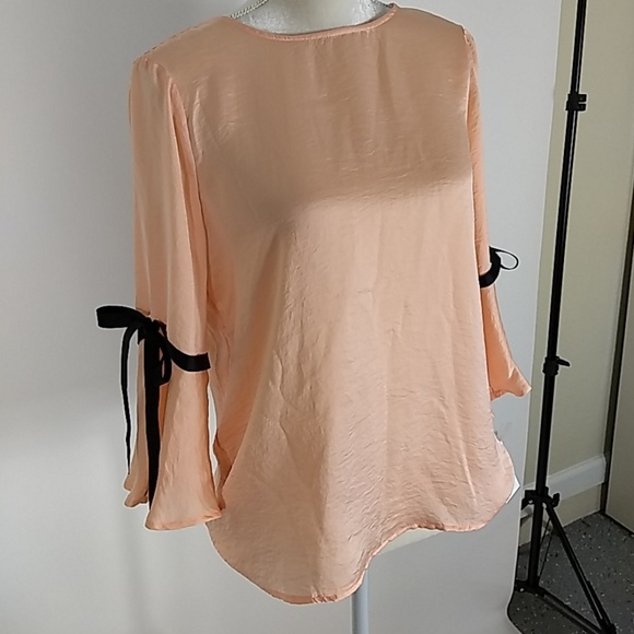 Women's 3/4 tops Peach with Ribbons - Picture 2 of 8